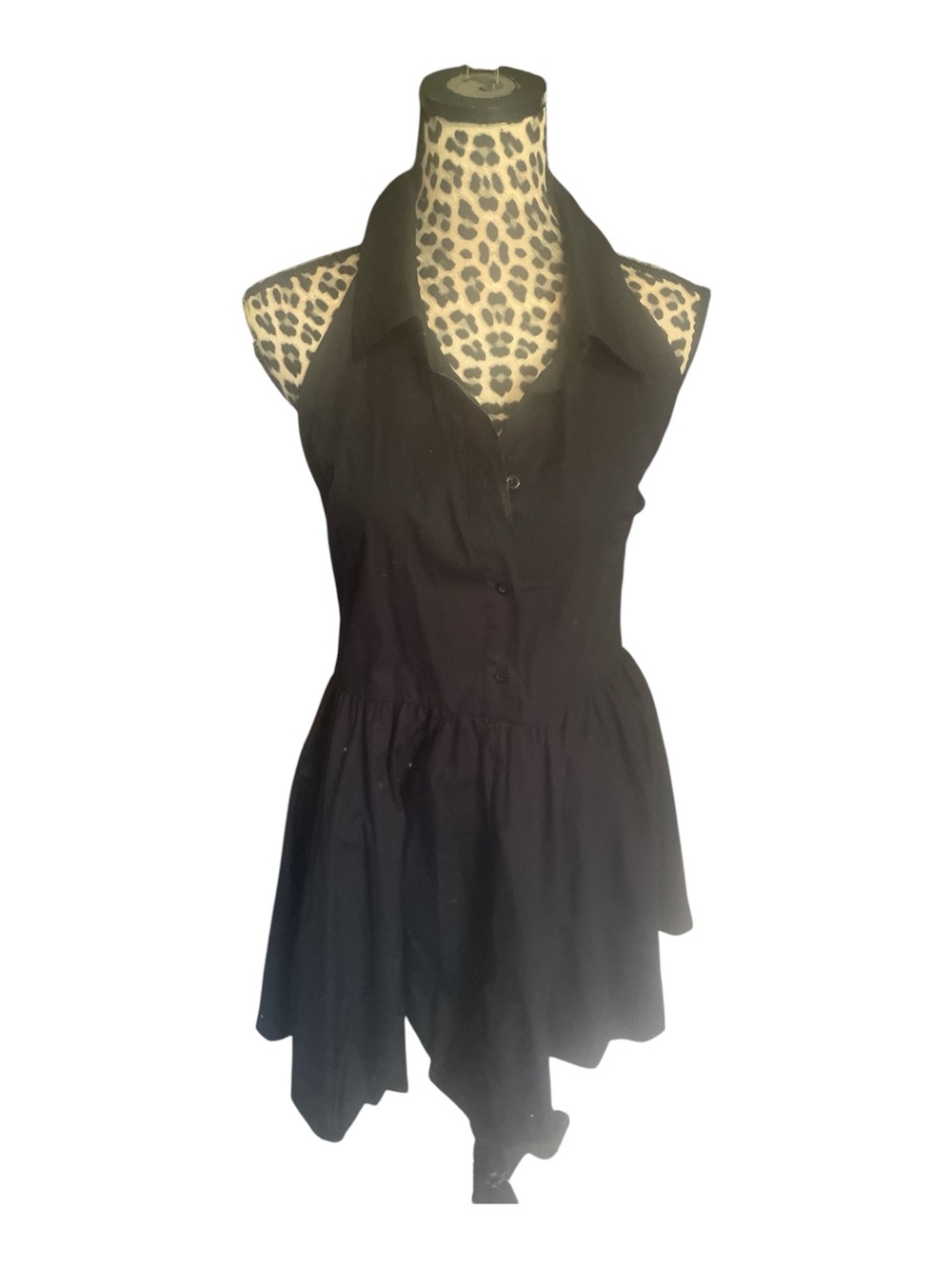Women’s Black Sleeveless Collared Fit-and-Flare Dress
